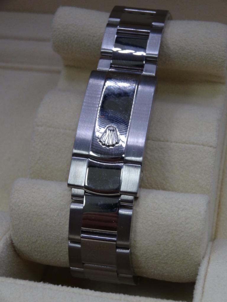 Rolex Datejust - 18K White Gold Stainless Steel Aqua Blue Diamond Bezel (16014)