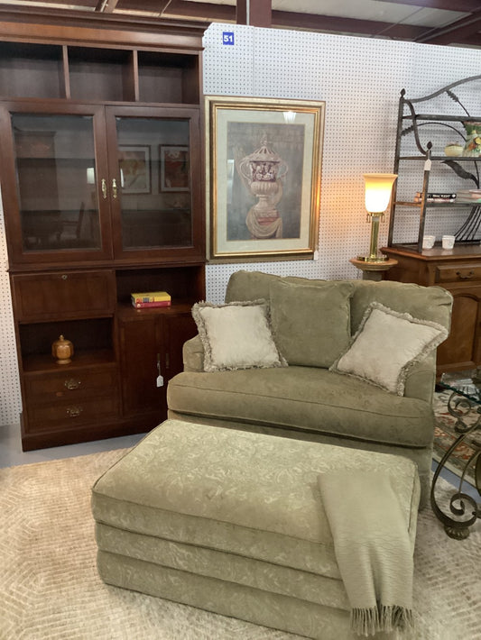 Oversized Chair and Ottoman|3127