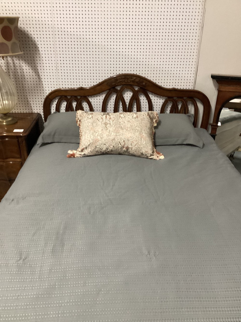 Queen French style bed and dresser|3197