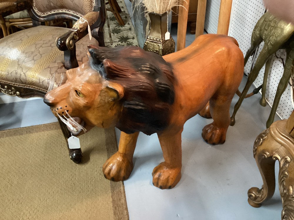 Leather lion|3278