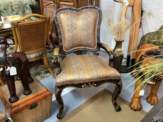 Faux snakeskin chair|3285
