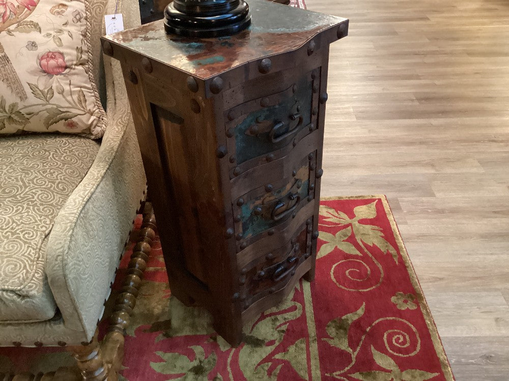 Rustic 3 drawer table|3400