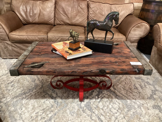 Hatch door coffee table|3465