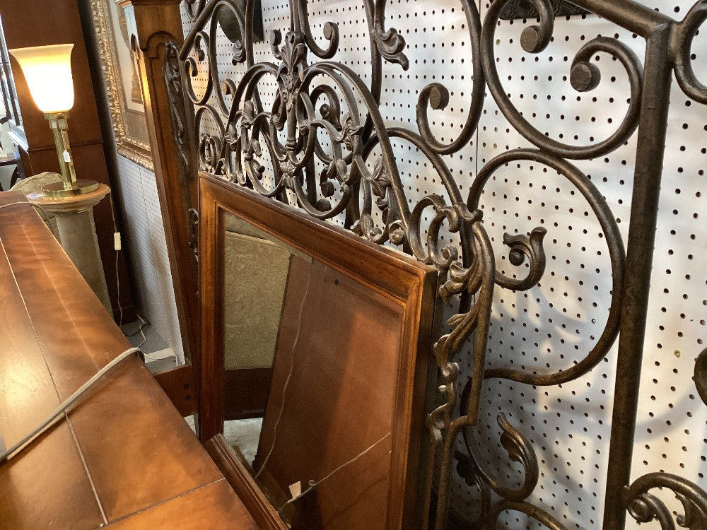 King wood and iron bedroom set|3620