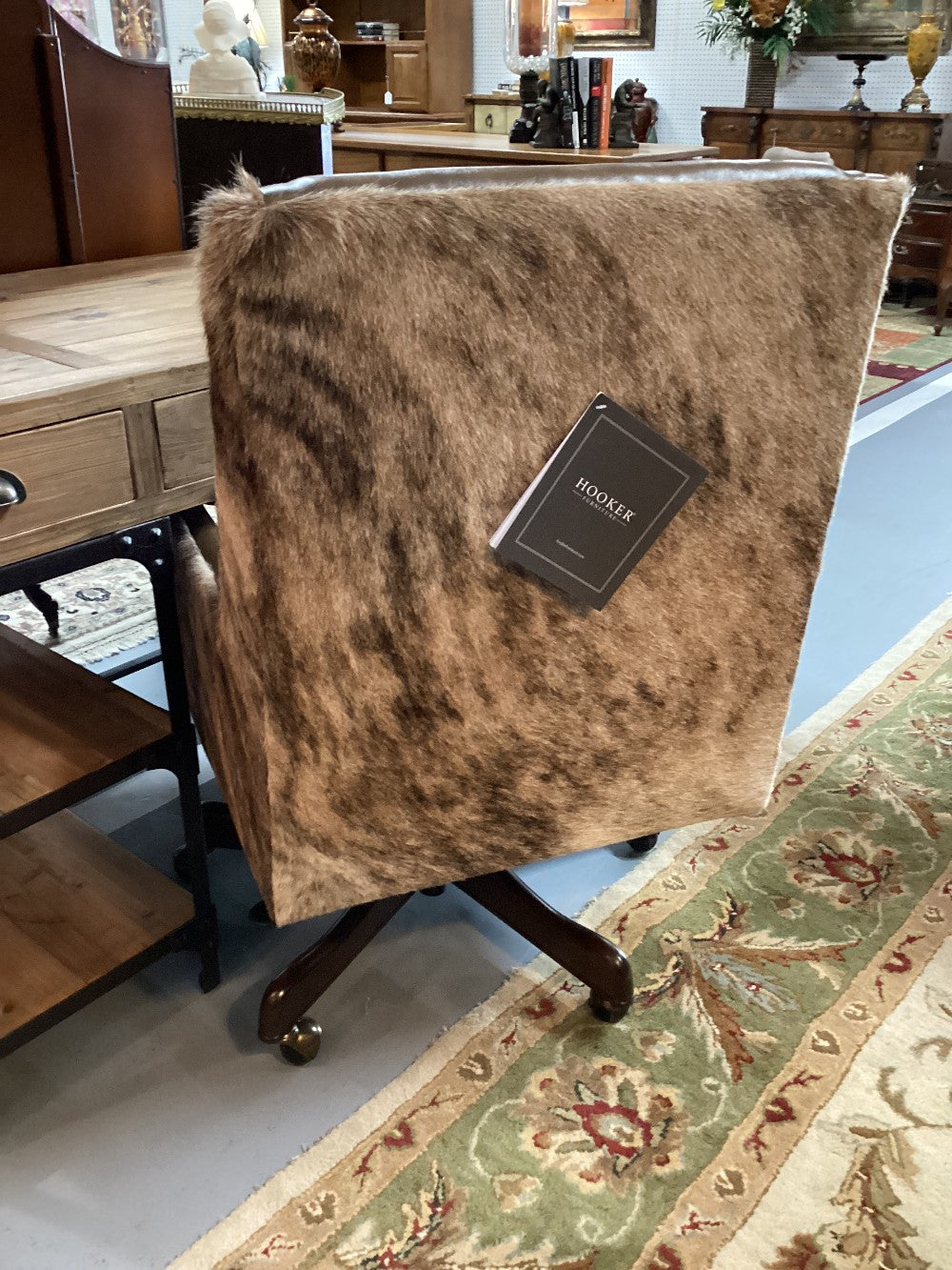 Hooker Rives Cow Hide executive chair|3671