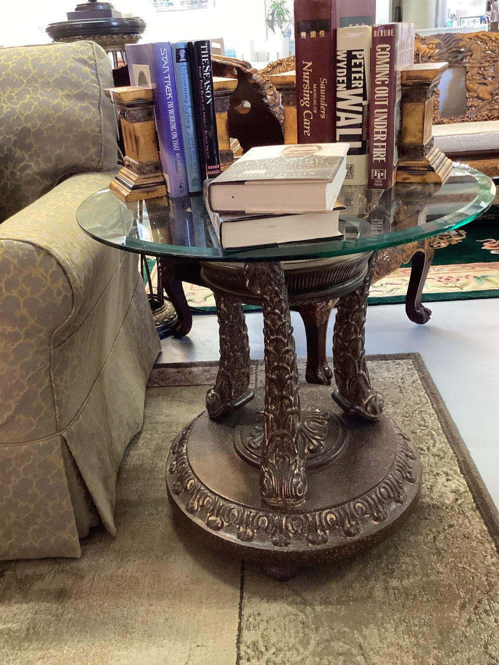 Round GT side table|3996