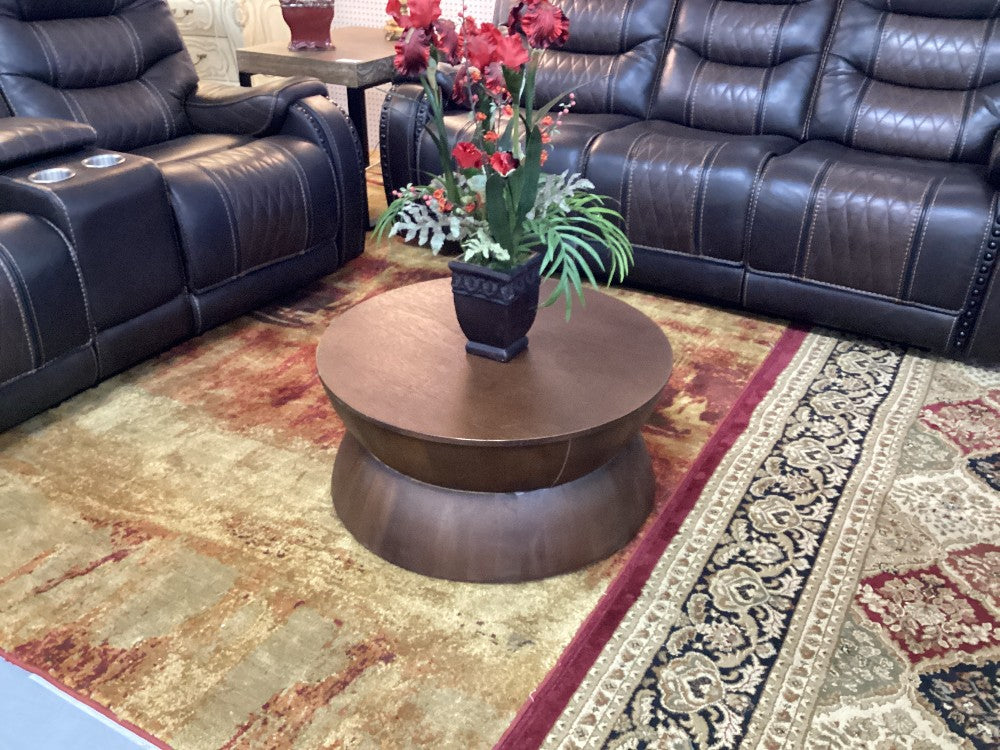 Round wood coffee table|4743