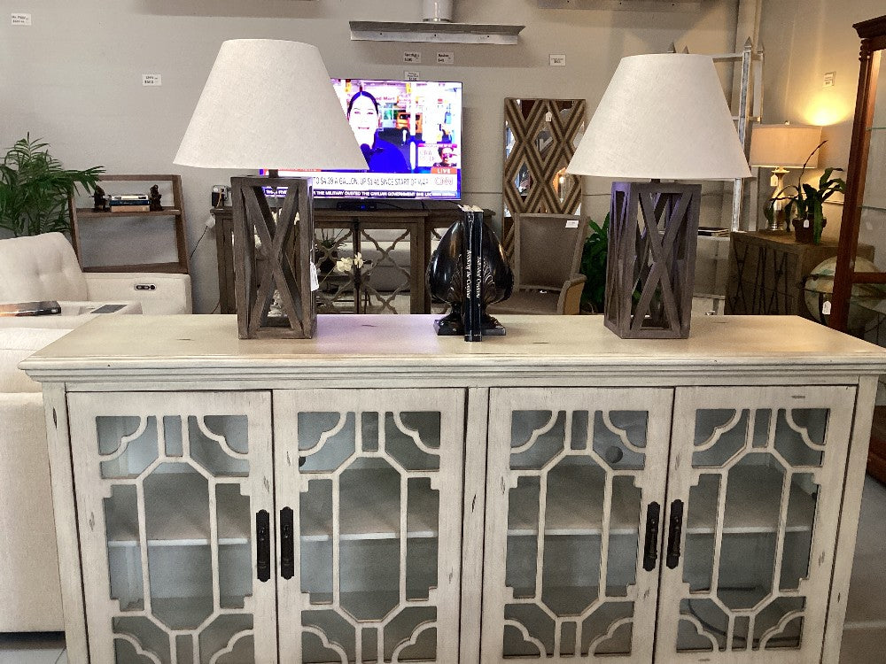 Pr Farmhouse Style Lamps|4748