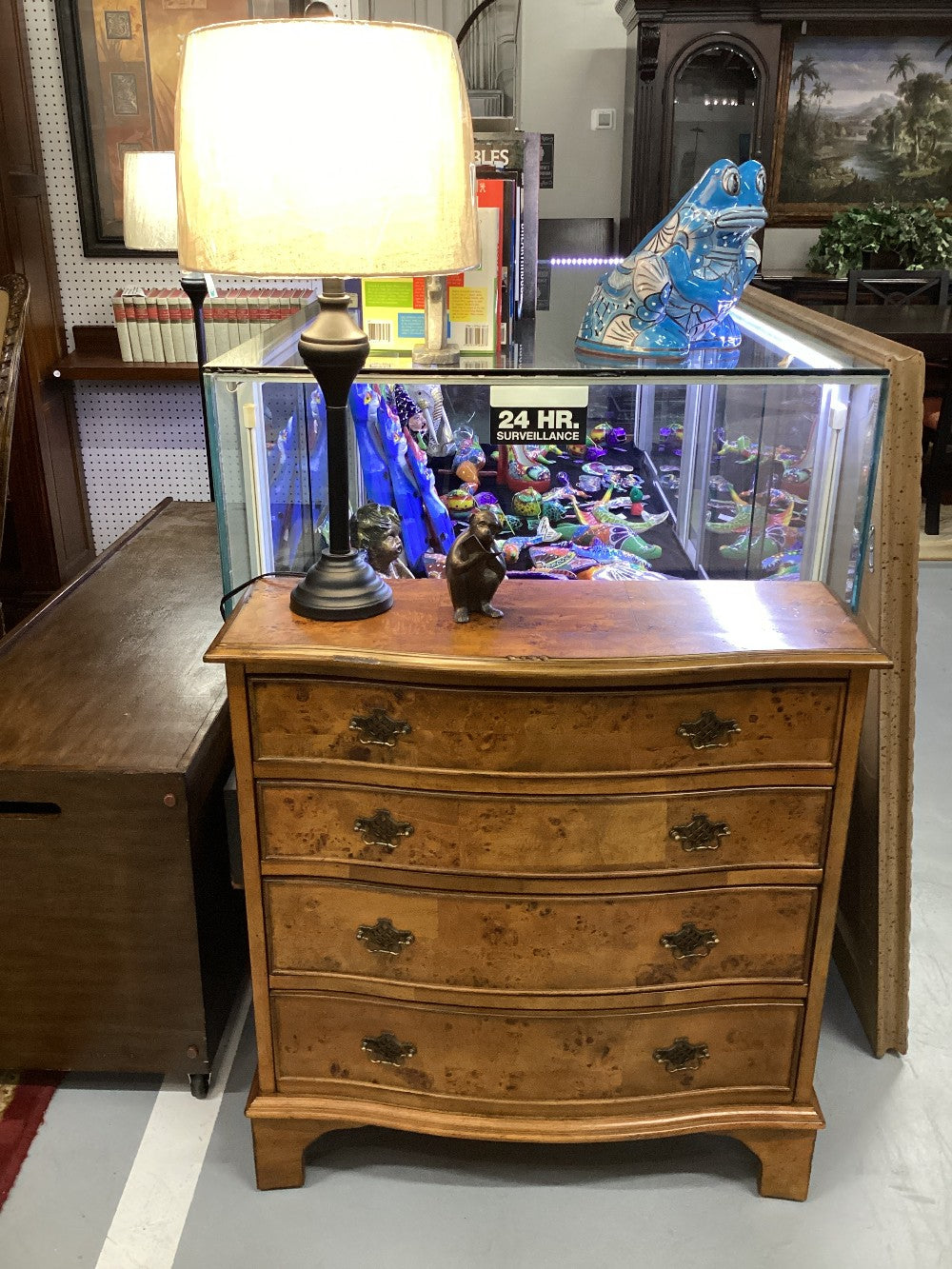 Small decorator chest|4786