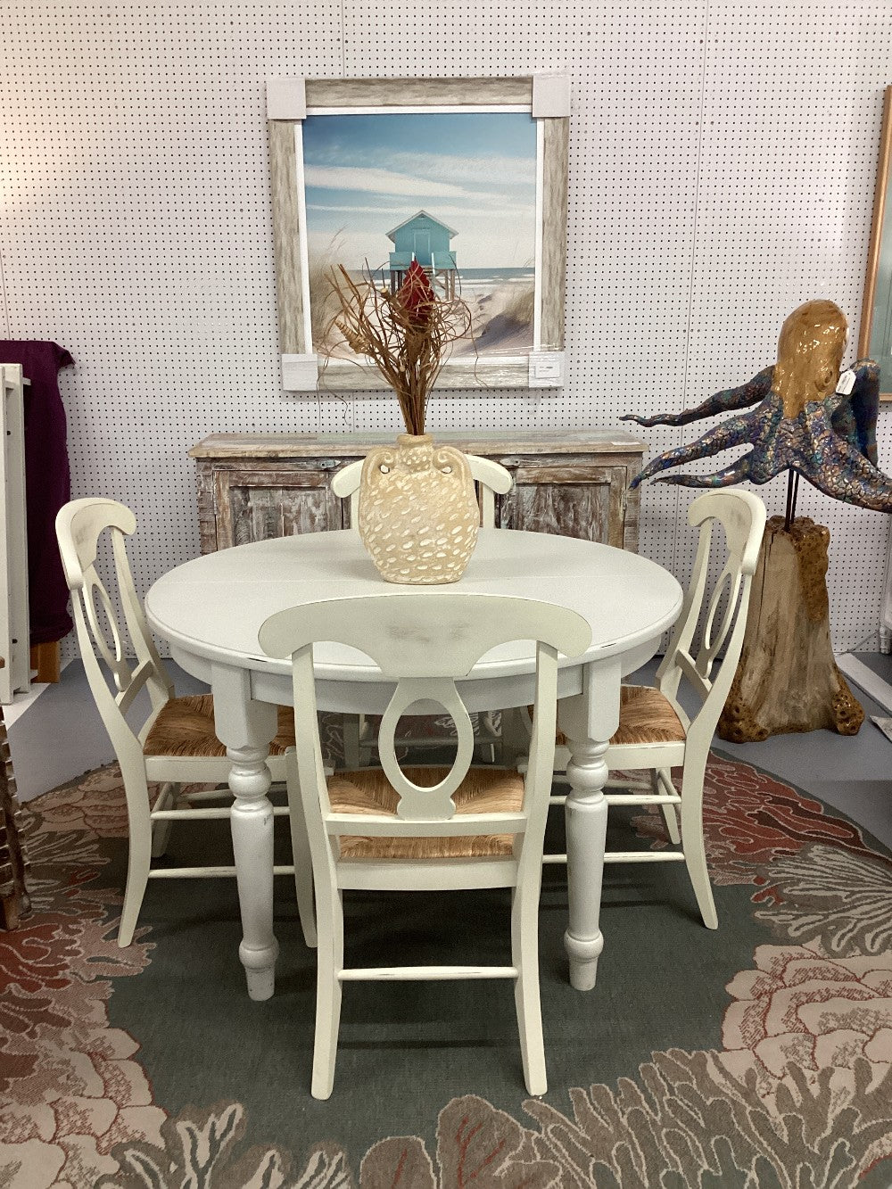 Farmhouse dinette with 4 chairs and 2 leafs|4885