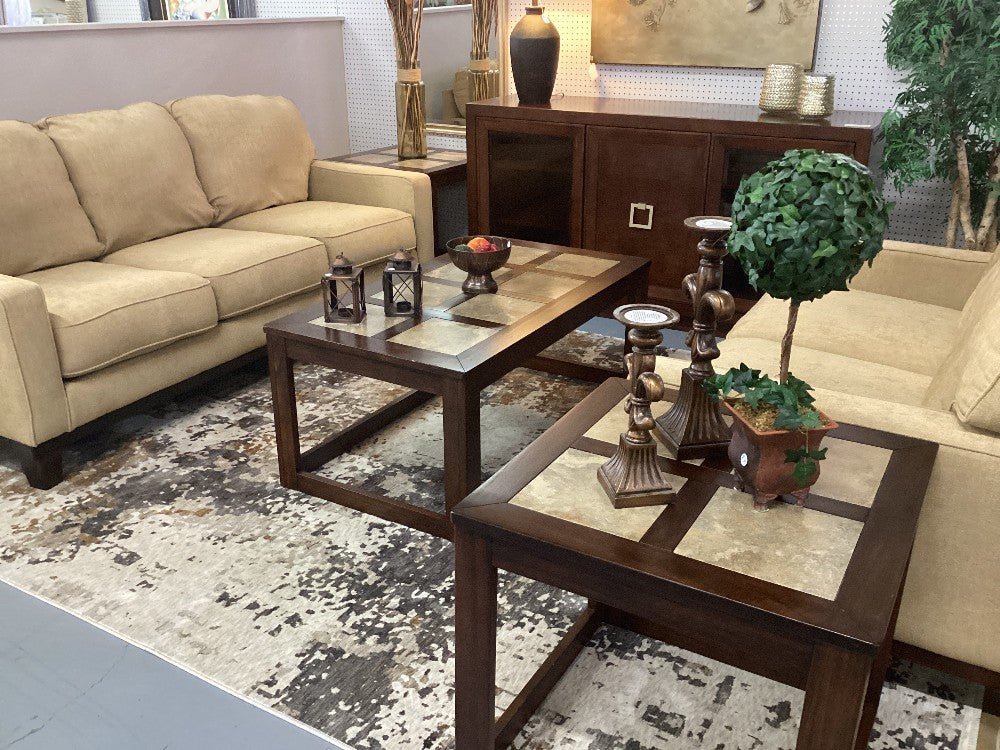 Set of three coffee and end tables|5185