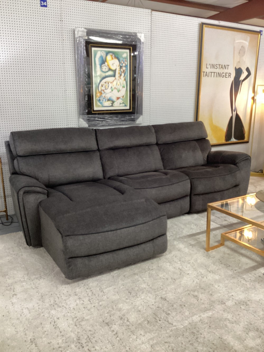 Electric reclining sofa with reclining chaise|5216
