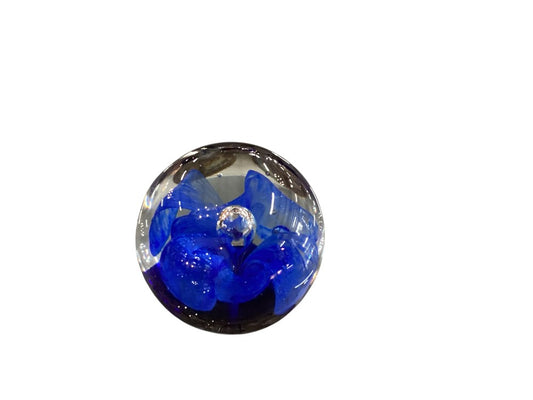 Blue flower paperweight|2960