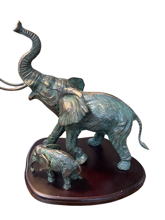 Bronze Elephant w/ babt|2765