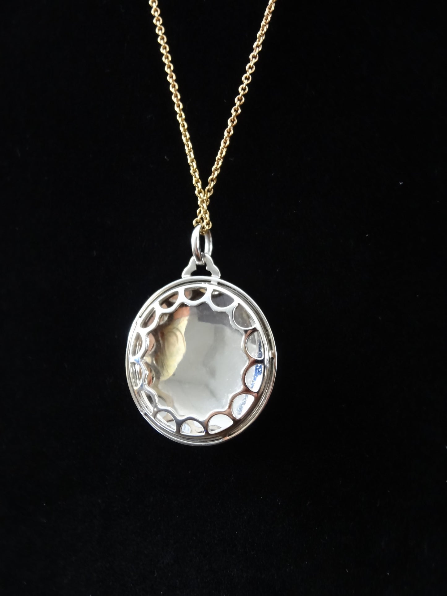 Victor Mayer Round Artemis Pendant - 18k White & Yellow Gold