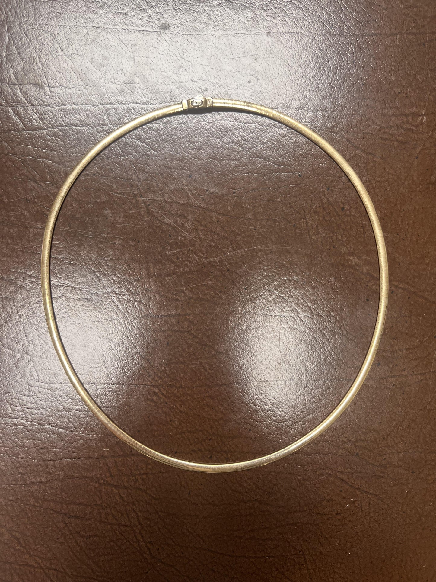 14k Two Tone Omega Necklace - Italian Made, Reversible, 22 in, 28 g