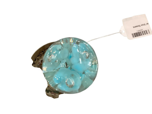 Paperweight w/ blue flowers|2958
