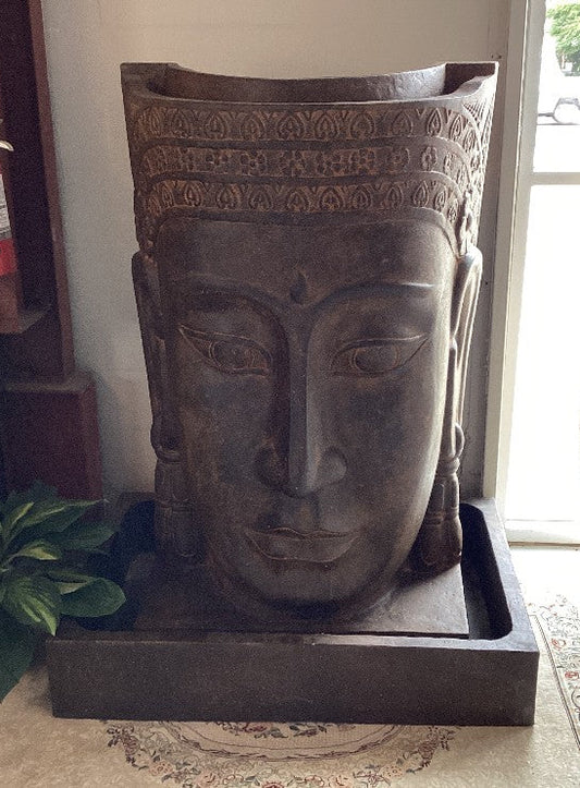 Concrete Fountain Face|3170