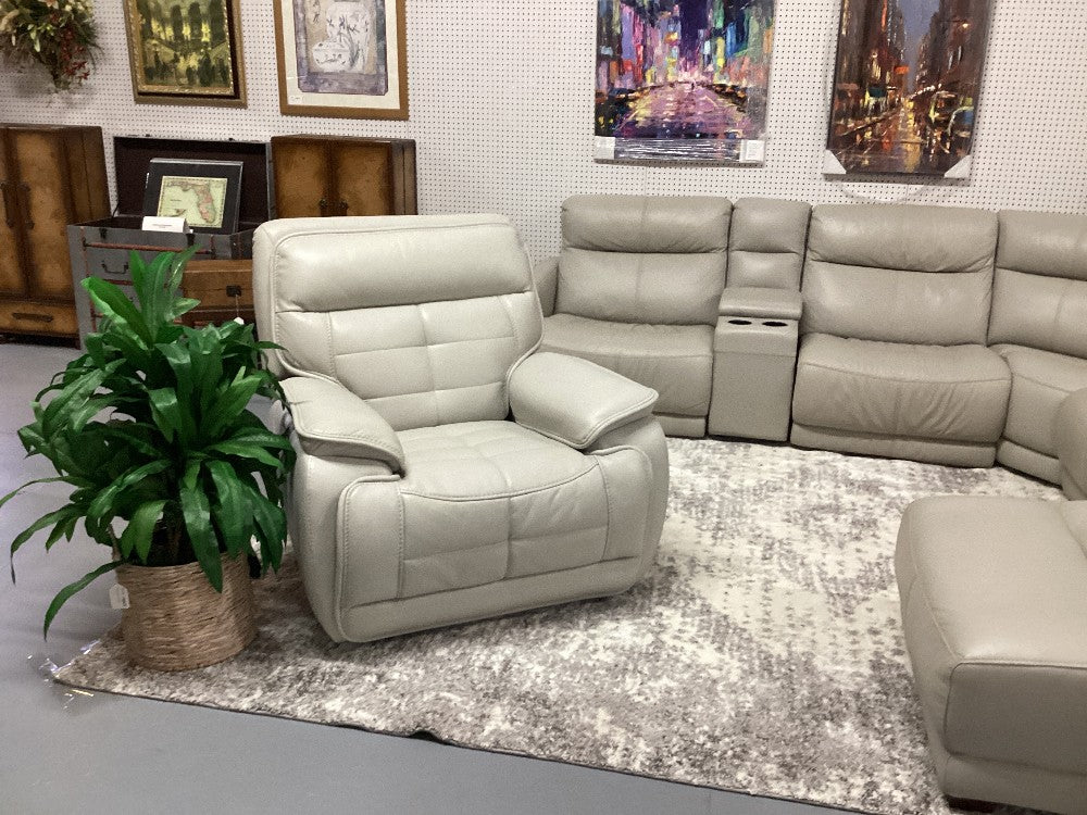 Gray electric recliner|3192