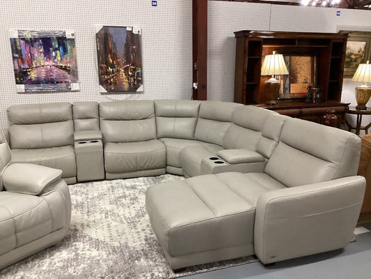 Grey sectional with 2 recliners and chaise lounge|3193