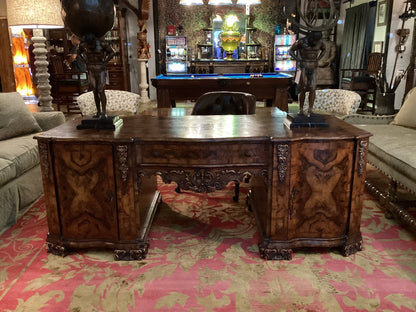 Designer executive desk|3342