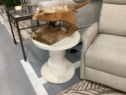 Faux stone column style end table|3506