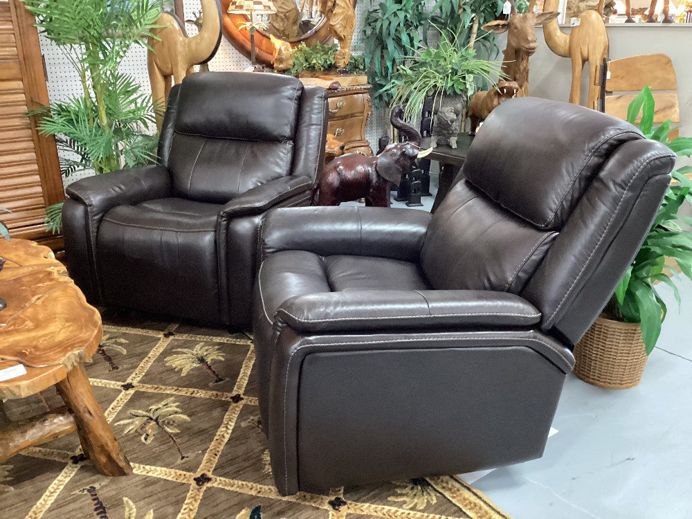 Brown leather electric recliner|3526
