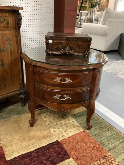 Vintage Gordon furniture French style  side table|3573