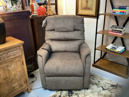 Elara fabric lift chair brown|3589