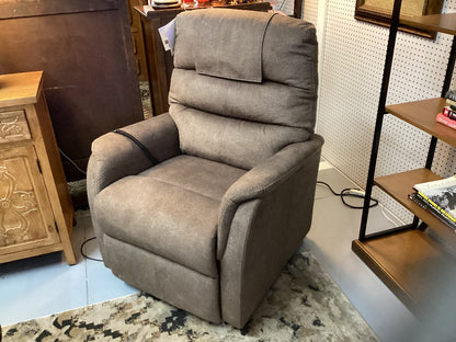 Elara fabric lift chair brown|3590