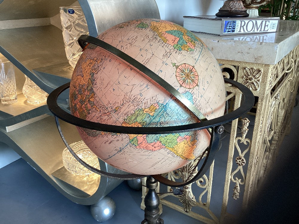 Standing light up  globe|3609