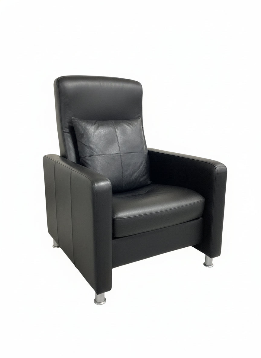 Black leather style chair|3692