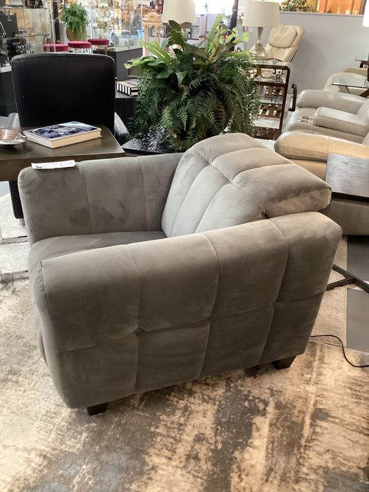 Gray velvet electric recliner|3697