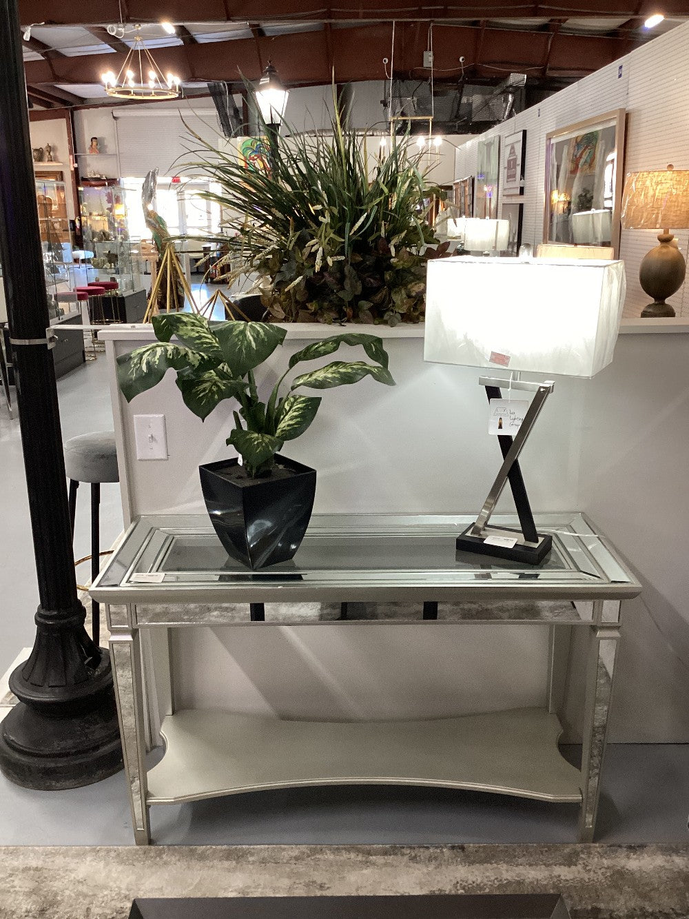 Mirrored Console|3704