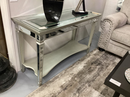Mirrored Console|3705