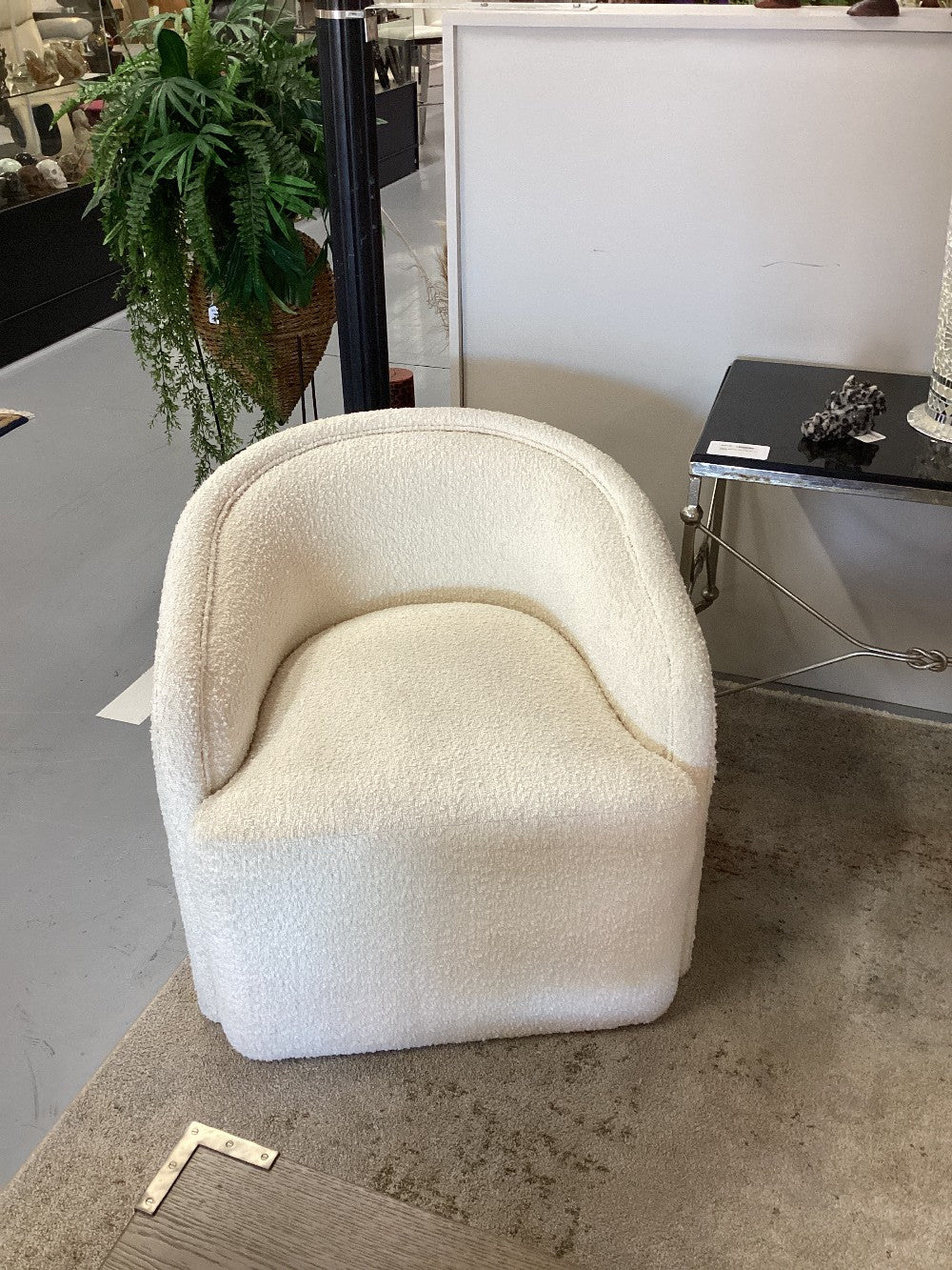 Cream Barrel Chair|3812