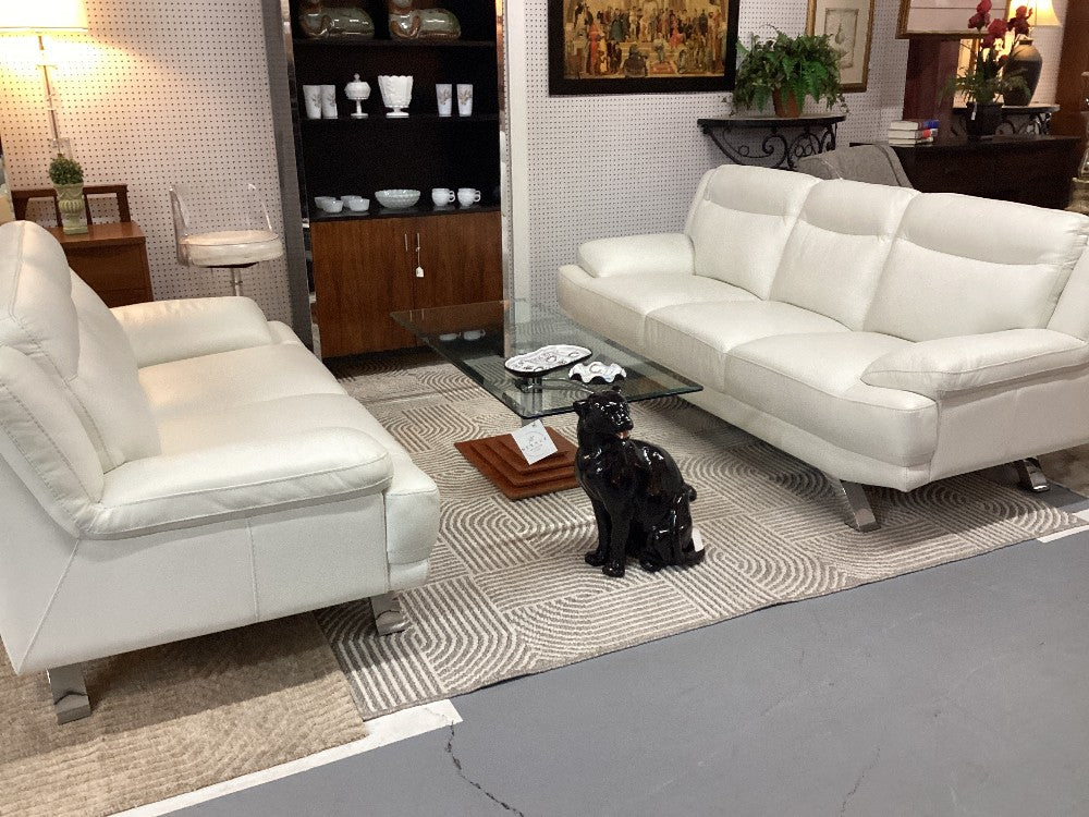 White Leather Sofa/Loveseat|3855