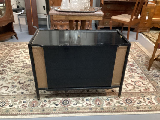 Black MCM Stereo Magnavox|3890
