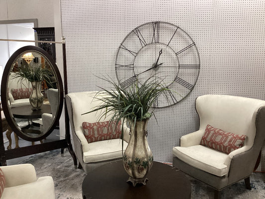 Large metal Roman numeral wall clock|3916