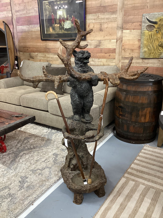 Resin bear tree statue|4022