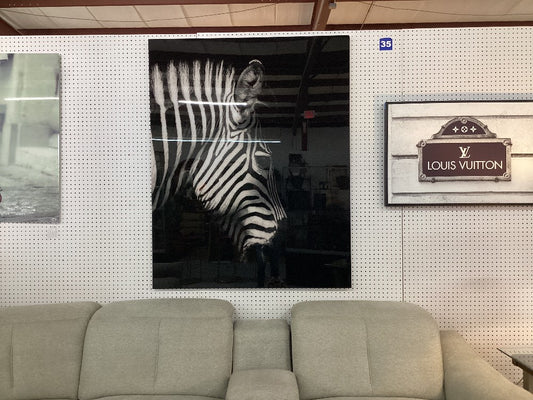 Large zebra artwork|4107