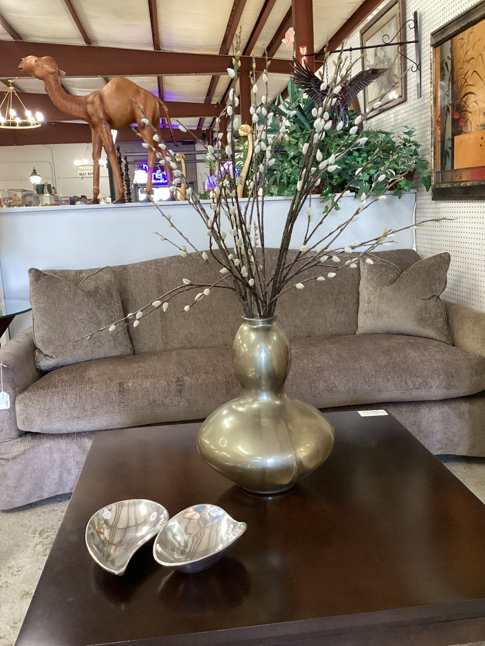 Large modern vase with silk plant|4108