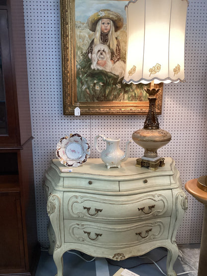 Cream Bombay Chest|4154