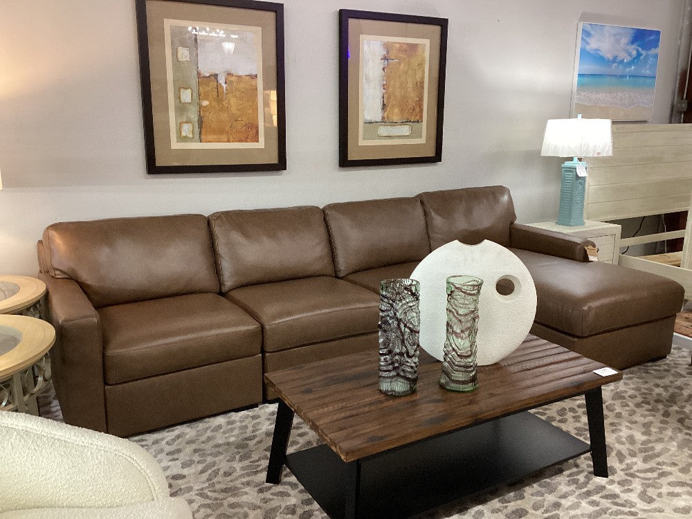 Macys Brown Leather Sofa w/ Chaise|4170