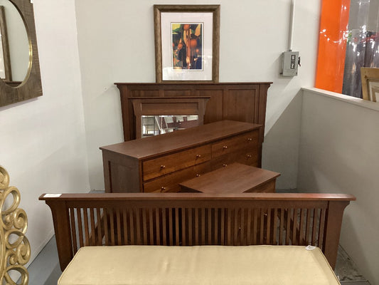Queen wood bedroom set|4175