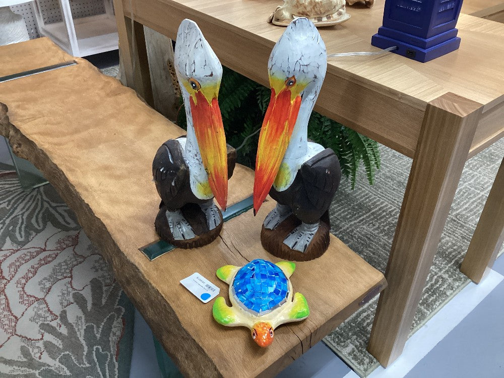 Painted Pelican Statue|4186