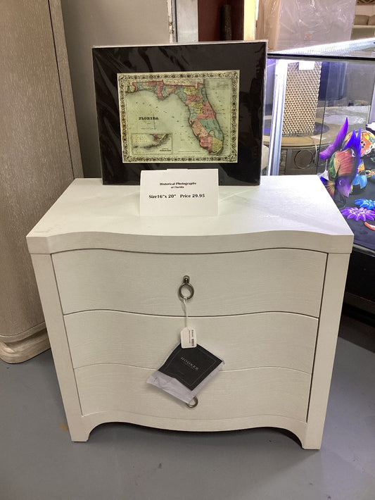 Hooker Furniture Chest|4262