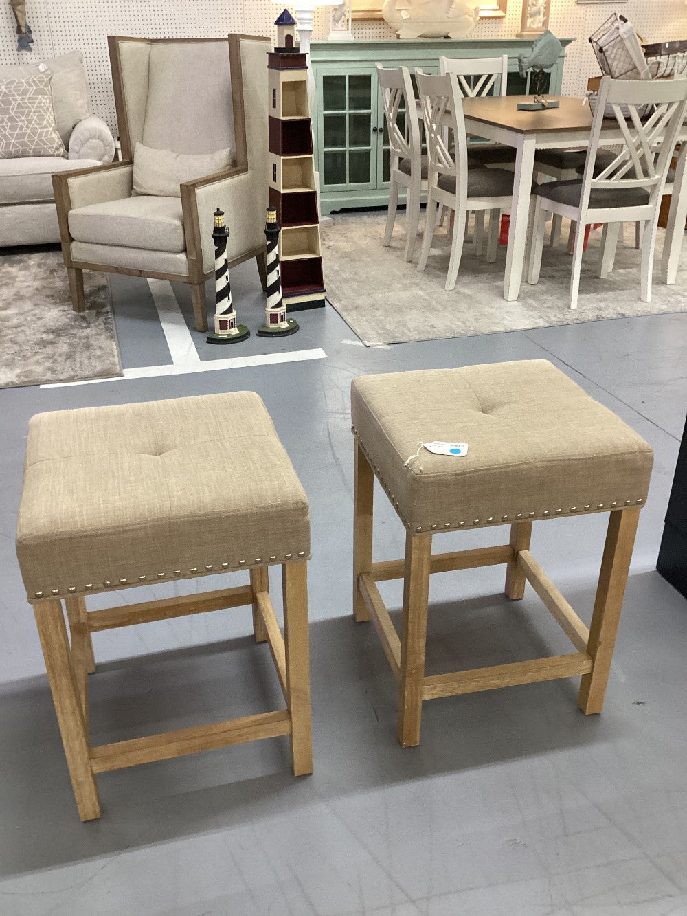 Pair Stools|4276