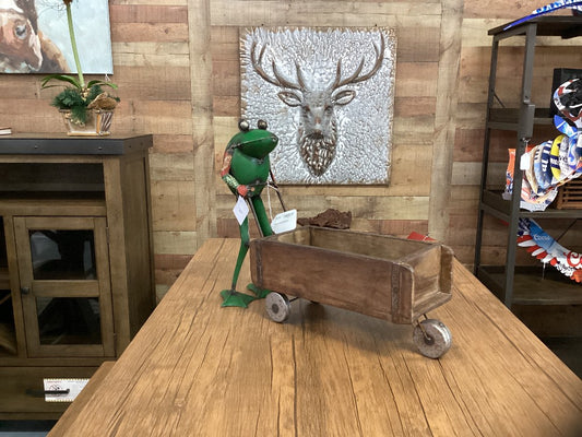 Metal Frog Wheelbarrow|4371