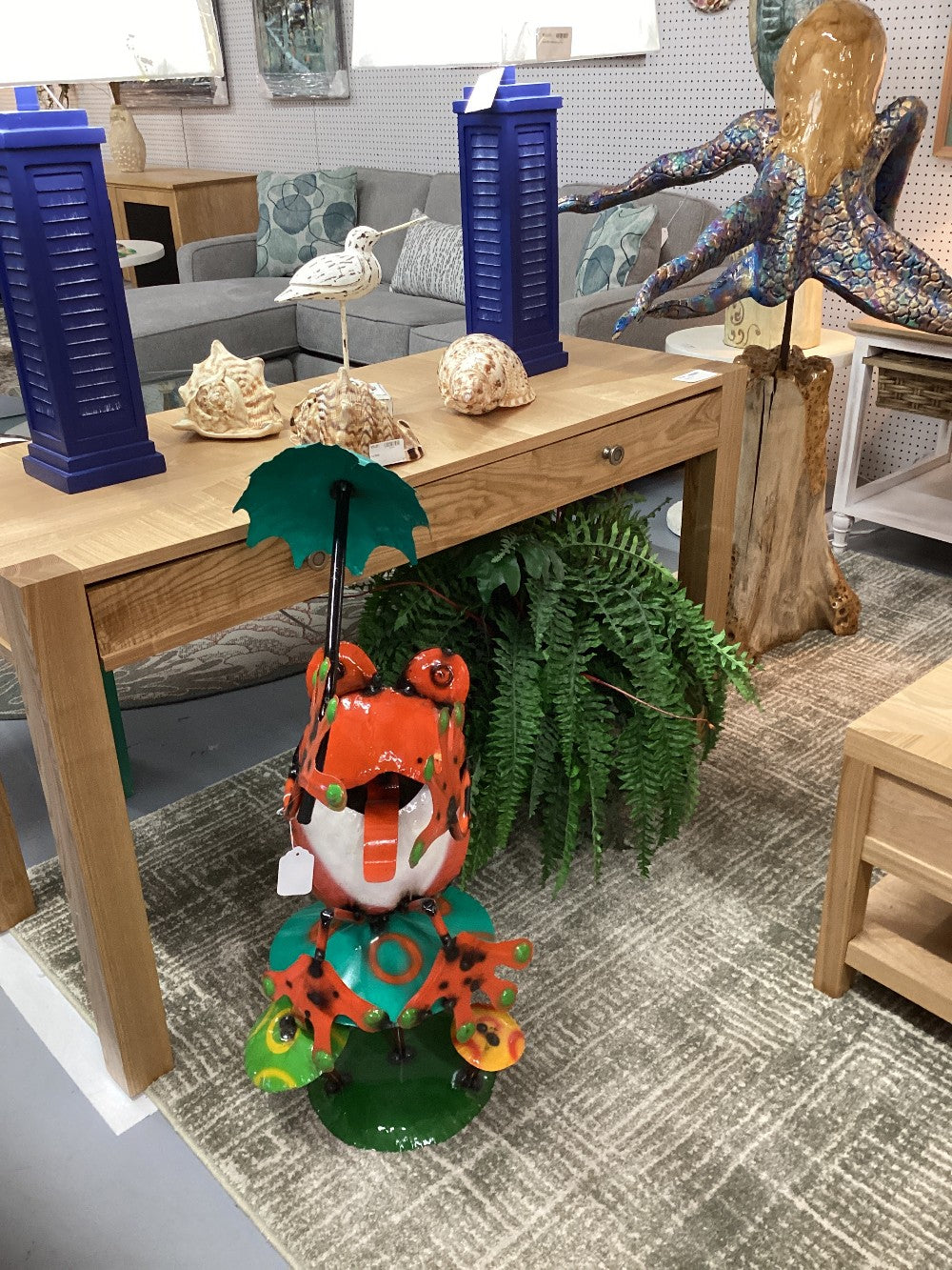 Umbrella Frog|4428